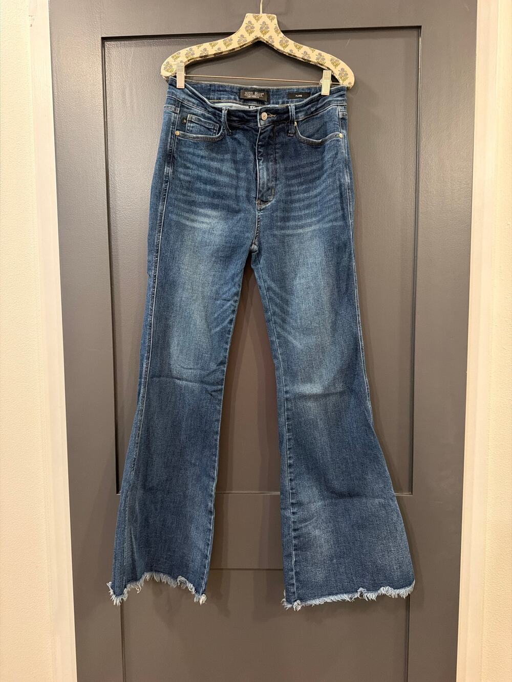 Judy Blue Womens Medium Wash High Rise Frayed Hem Flare Jeans